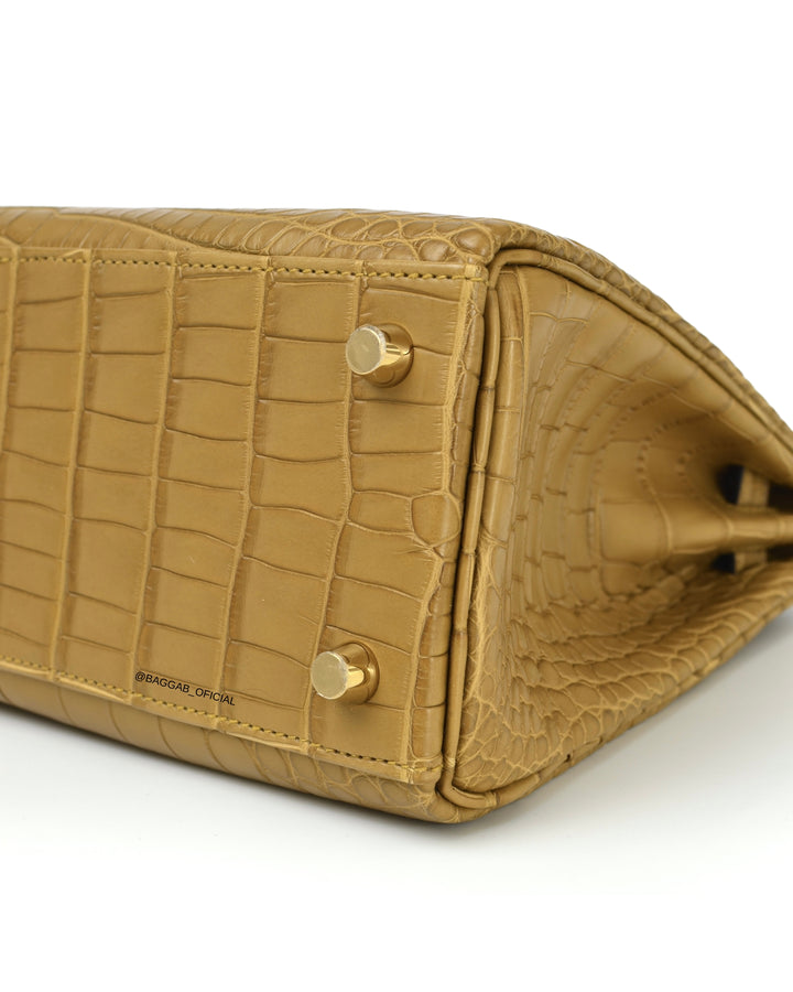 Hermès Kelly 25 HSS Retourne Matte Alligator Kraft / Mimosa Gold